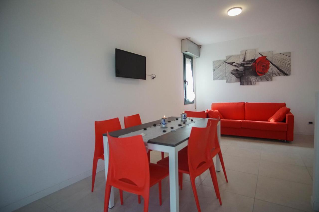 Quito Residence Movida E Spiaggia Лидо-ди-Езоло Экстерьер фото